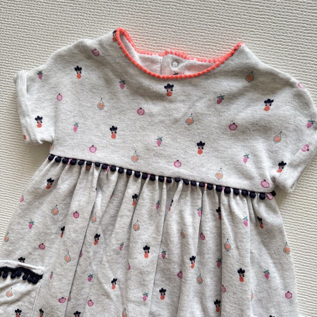 Mamas and Papas Fruit Dress (Category: Babies & Kids Fashion) located in Pasay City. Submitted by littlebebekidsstuff (Listing ID 1460391106, Image 3). Description: Size: 9-12m on tag can fit up to 18m.