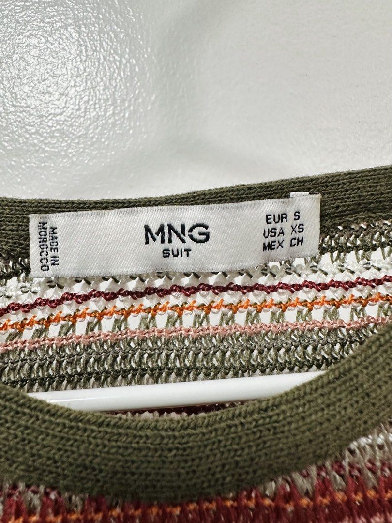 Mango Knitted Halter Top (Category: Sleeveless) located in Paranaque City. Submitted by kokoclosets (Listing ID 1460471834, Image 3). Description: Used twice only!.