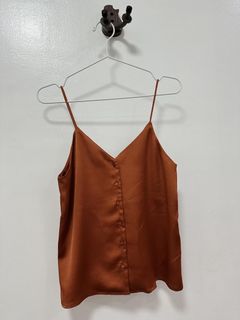 (Category: ) located in . Submitted by kokoclosets (Listing ID 1460496486, Image 1). Description: .