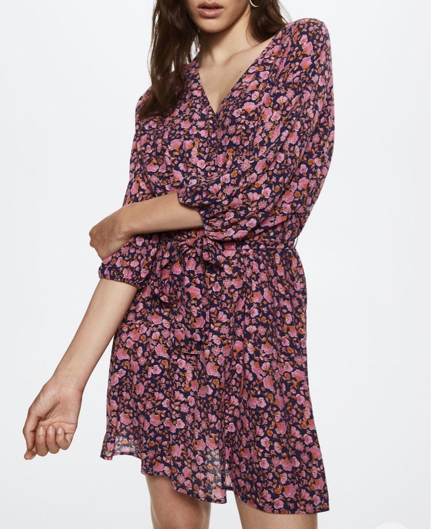 Mango Short belted dress (Category: Dresses) located in Manila. Submitted by glen_n (Listing ID 1460491221, Image 1). Description: Original Mango Short belted dress Size: Small ( fit up to medium size) Worn 1-2x only Originally bought for 1,600 .