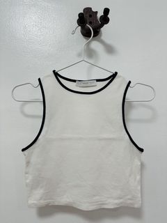 (Category: ) located in . Submitted by kokoclosets (Listing ID 1460474742, Image 1). Description: .