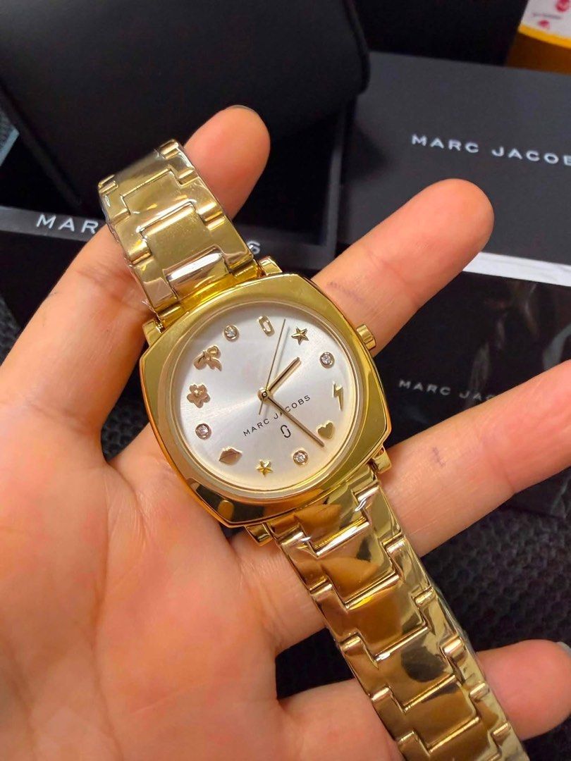 MARC JACOBS GOLD DIAL WOMEN AUTHENTIC WATCH (Category: Women's Watches) located in Quezon City. Submitted by watchme_authentic2 (Listing ID 1460369349, Image 2). Description: MARC JACOBS AUTHENTIC JAPAN WATCH‼️💯 COMPLETE INCLUSIONS! .