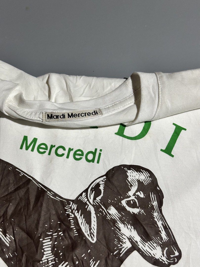 MARDI MERCREDI (Category: Formal Shirts) located in Makati City. Submitted by js.street.finds (Listing ID 1460374673, Image 2). Description: DIMES 19.5/24.