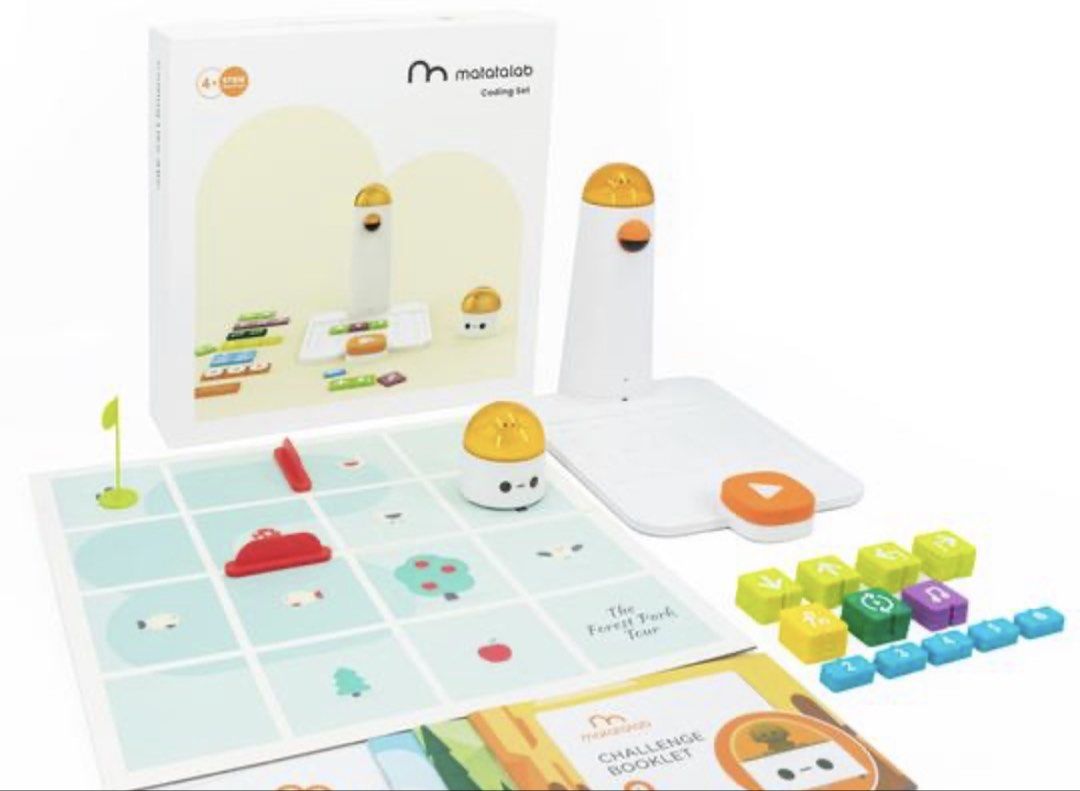 Matalab Coding Set （分類：益智學習玩具）位於 Hong Kong。 由 haichu237 提交（商品編號 1460311980，圖片 4）。簡介： 盒有畫花，但不影響使用， booklet不齊，可自行上官網下載 平日早上8:30左右 九龍塘/荔枝角/鑽石山地面交收 或 星期六 2:15-3:15 觀塘地鐵站 或星期日 3:35-5:00 尖沙咀/尖東站/ 6:00 啟德站 或 sf 到付 有興趣pm Matalab coding set for kids. Includes coding blocks and game boards. Great for learning programming concepts. Comes with two robots and accessories. Fun and educational toy for children aged 4+.。