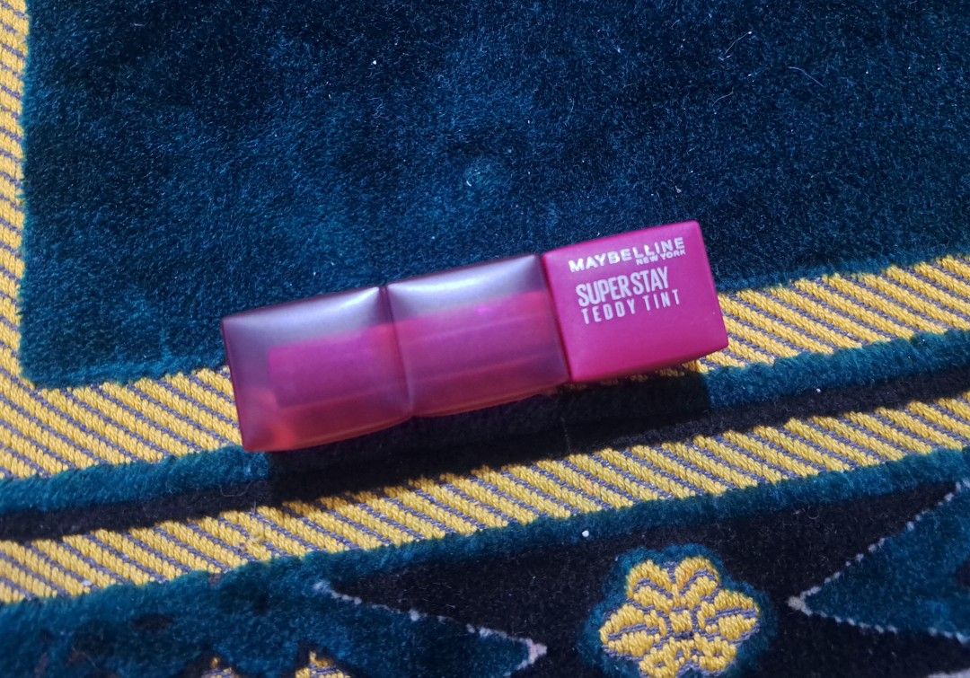 Maybelline teddy tint (Category: Makeup) located in Bulacan. Submitted by queen08_ (Listing ID 1460311272, Image 1). Description: - 50 Wild at heart.