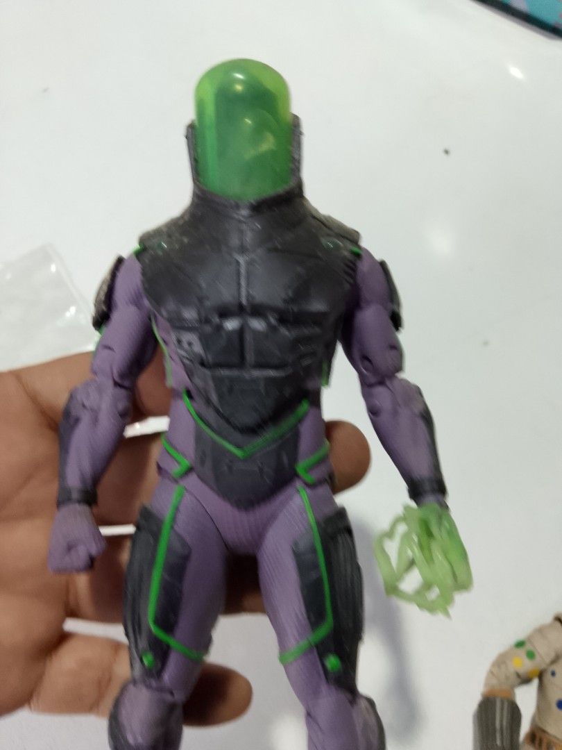 MCF Blight action figure (Category: Figurines & Statues) located in San Pedro. Submitted by verge123 (Listing ID 1460410368, Image 2). Description: loose used authentic gawang Mcfarlane may kasamang left hand as is bawal sa maselan at maarte.