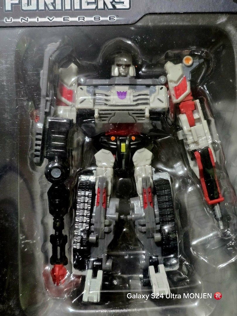MEGATRON special edition 🔥 (Category: Figurines & Statues) located in Pasay City. Submitted by monjentoysandcollectibles (Listing ID 1460390523, Image 1). Description: TF UNIVERSE MEGATRON special edition 🔥 Leader of the Decepticons 💥 Condition: MISB | Price: 2500 only | GCash 💵 Location: PASAY/GH | Pikup Ship Grab LBC 🔴.