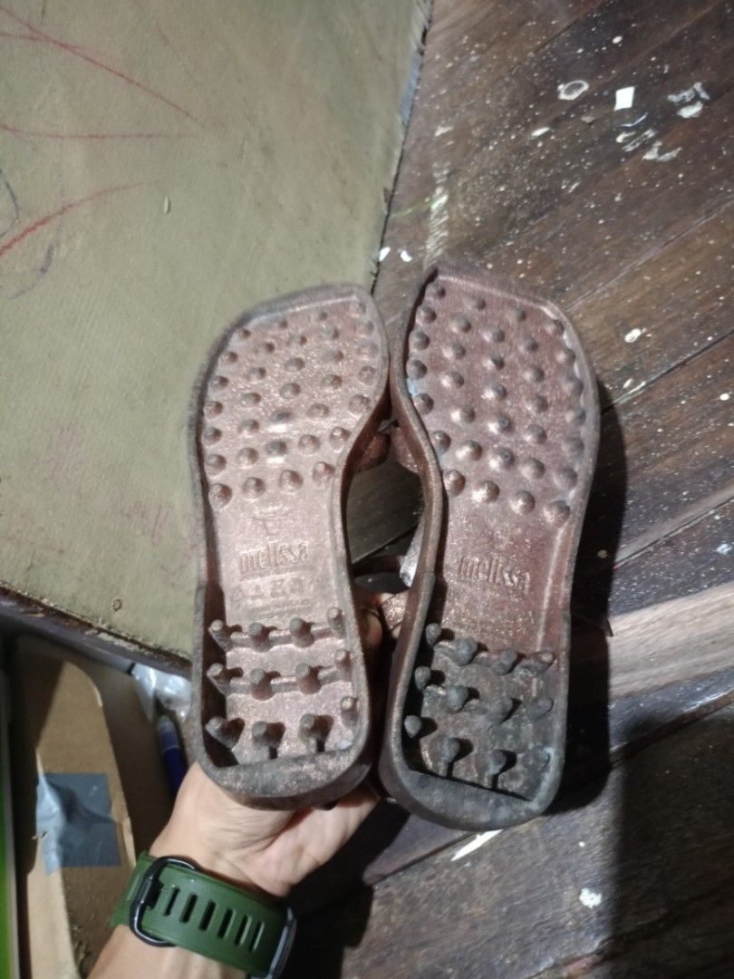 Melissa flats (Category: Flats & Sandals) located in Manila. Submitted by raymund2501 (Listing ID 1460426720, Image 3). Description: for sale Melissa flats size 6 women's good condition orig.