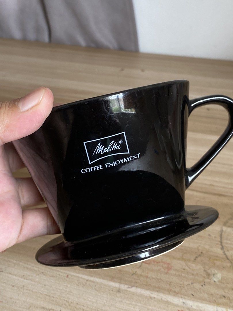 Melitta Porcelain Coffee Dripper (Category: Coffee & Tea Tableware) located in Mabalacat. Submitted by mamacda (Listing ID 1460333114, Image 1). Description: .