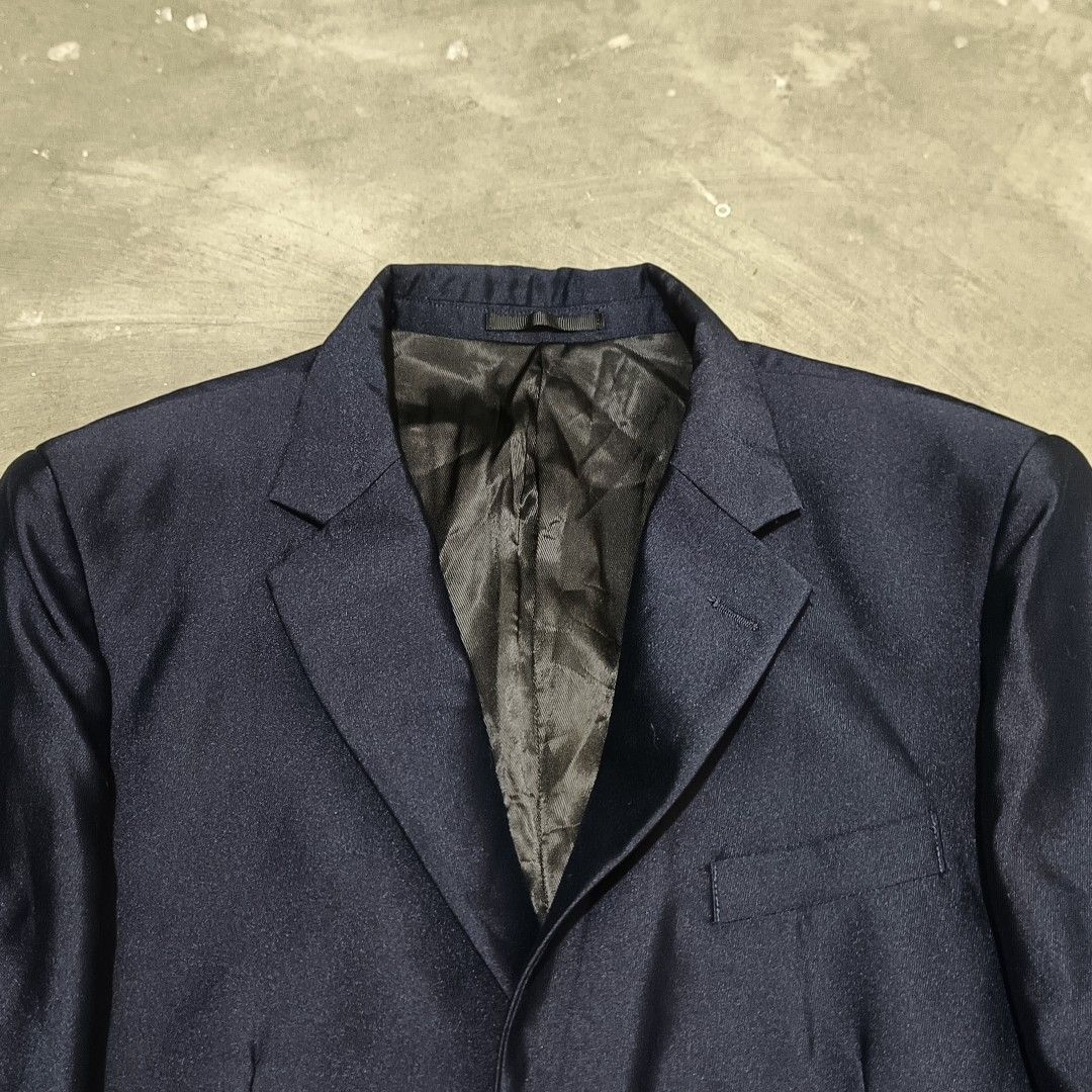 Men's Navy Blue Blazer Jacket (Category: Coats, Jackets and Outerwear) located in Abucay. Submitted by gibzzz123 (Listing ID 1460409097, Image 3). Description: • All items are ON HAND and ready to be shipped/picked up. • Items are preloved/ukay, so please expect minimal signs of usage unless stated otherwise. • No major issues — good condition unless otherwise indicated in the listing. • Actual color may slightly vary due to lighting and screen s