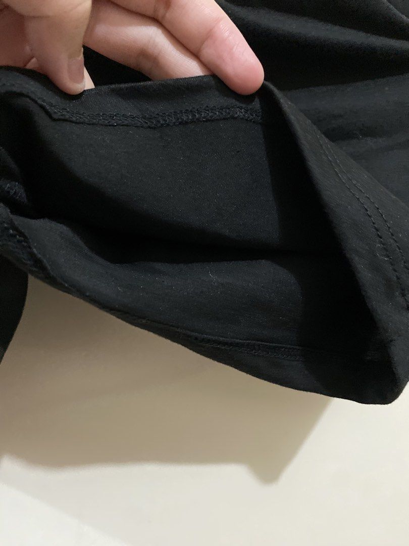 MERA Black Loungewear Shorts (Category: Shorts) located in Taguig. Submitted by maly01_ (Listing ID 1460406076, Image 3). Description: - single lining ~ loungewear line - soft and comfy - never been used, washed only dm for inquiries :).