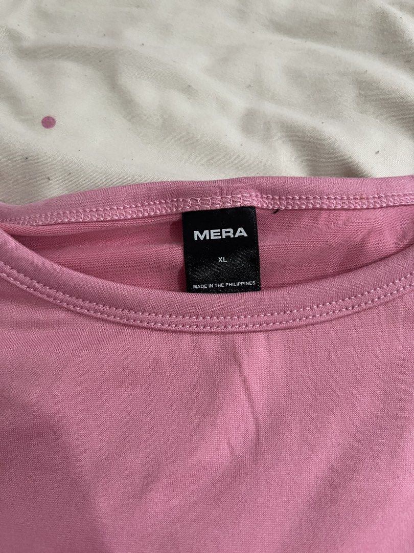 Mera pink bodycon dress (Category: Dresses) located in Quezon City. Submitted by heavendeclutter (Listing ID 1460309486, Image 2). Description: .