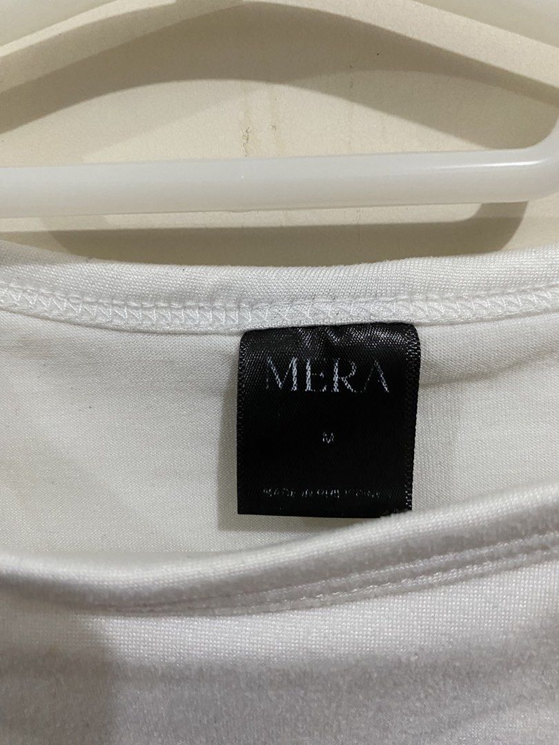 MERA White Cropped T-Shirt (Category: Shirts) located in Taguig. Submitted by maly01_ (Listing ID 1460395024, Image 2). Description: dm for inquiries :).