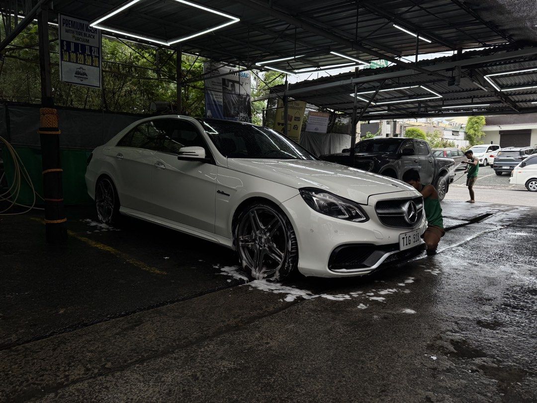 Mercedes-Benz E 63 AMG (A) (Category: Used Cars) located in Pasay City. Submitted by jose.pecson (Listing ID 1460369138, Image 1). Description: MESSAGE FOR SERIOUS BUYERS.