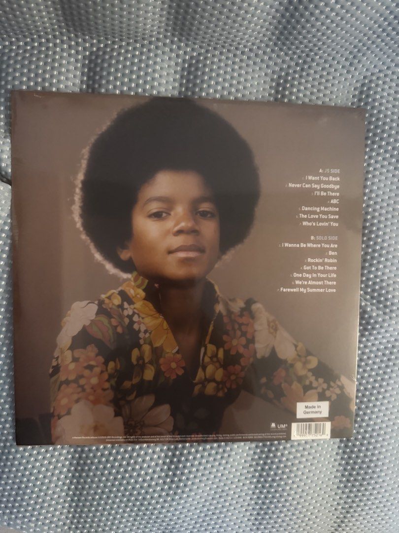 Michael Jackson （分類：音樂與媒體 - 黑膠碟）位於 Hong Kong。 由 new_peter05ng 提交（商品編號 1459005733，圖片 3）。簡介： 快遞由買方支付費用。