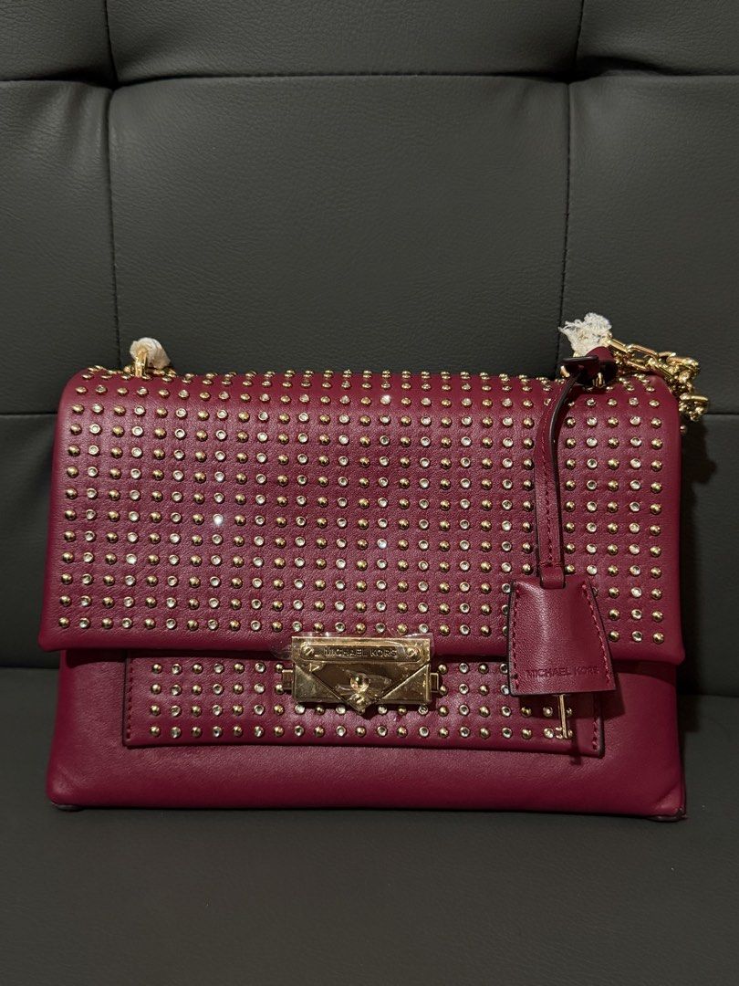 Michael Kors Cece Medium Size (Category: Luxury Bags & Wallets) located in Manila. Submitted by prelovedfnds (Listing ID 1460451135, Image 1). Description: Authenticity Not Guaranteed PM FOR INQUIRIES ‼️.