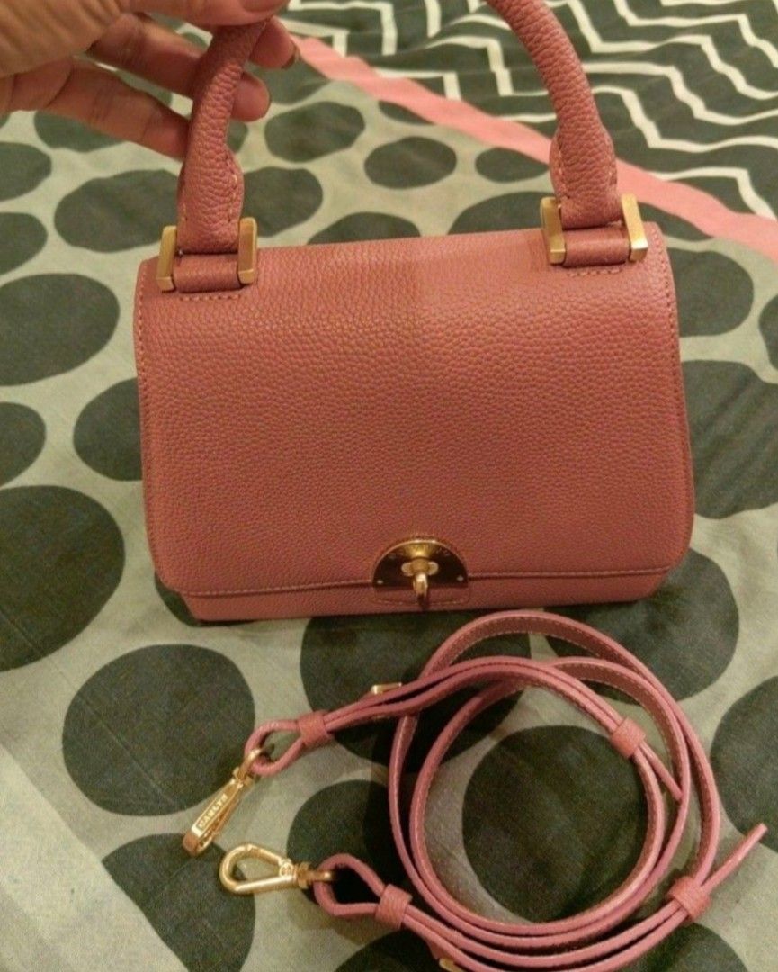 Michael krs, carlyn and J@cquemus (Category: Cross-body Bags) located in Bulacan. Submitted by shoppevie_mkg (Listing ID 1460379496, Image 3). Description: MK wrislet carlyn xbody bag J@cquemus kili bag 1k each message for additional photo .