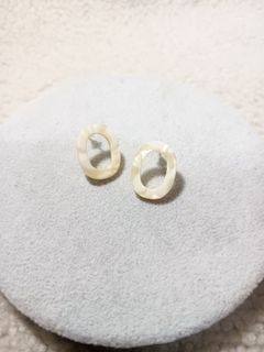 (Category: ) located in . Submitted by leathersjewels (Listing ID 1460409344, Image 1). Description: .