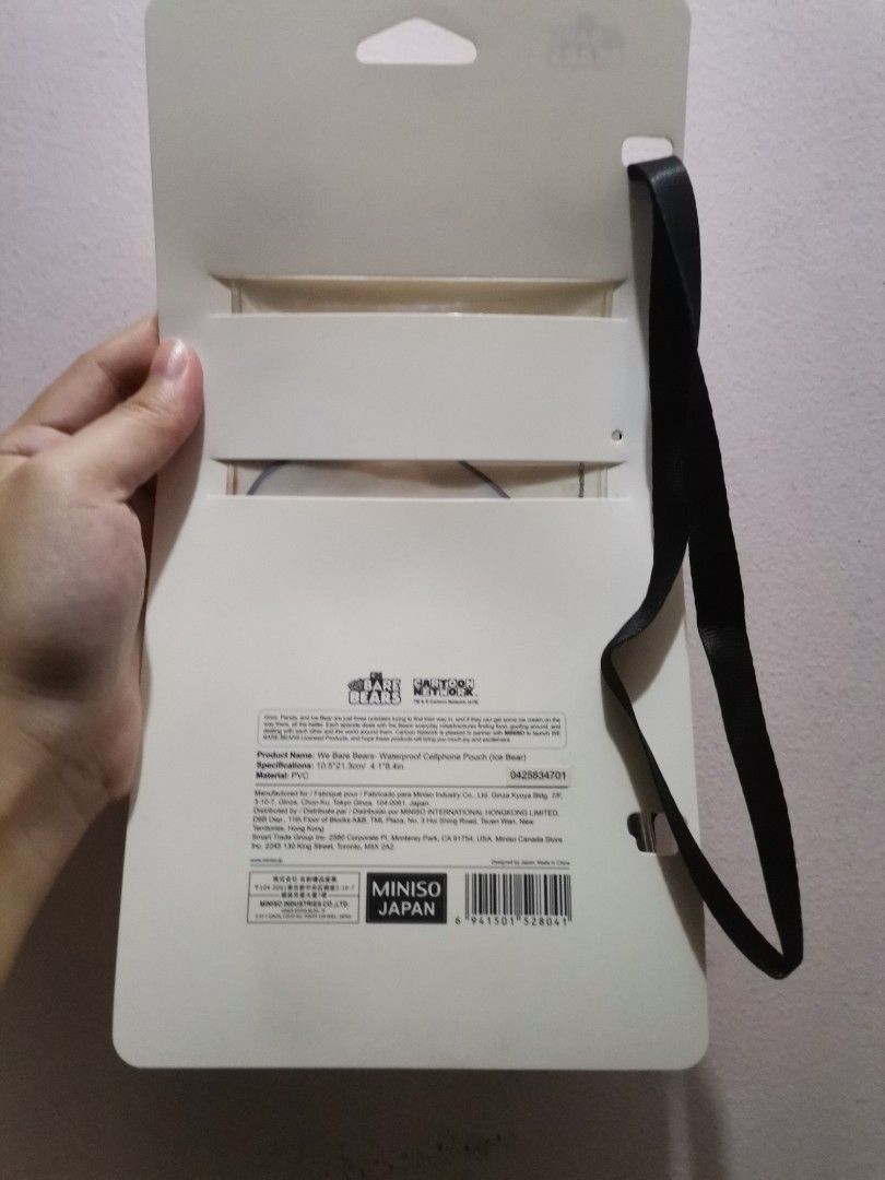 Miniso We Bare Bears Waterproof Cellphone Pouch (Category: Purses & Pouches) located in Makati City. Submitted by kookybearsstuff (Listing ID 1460466585, Image 2). Description: - Brand: Miniso - Design: We Bare Bears (Ice Bear) - Feature: Waterproof - Material: PVC - Includes: Strap for easy carrying - Protects your cellphone from water damage - Never been used. Chineck ko lang if kasya phone ko.