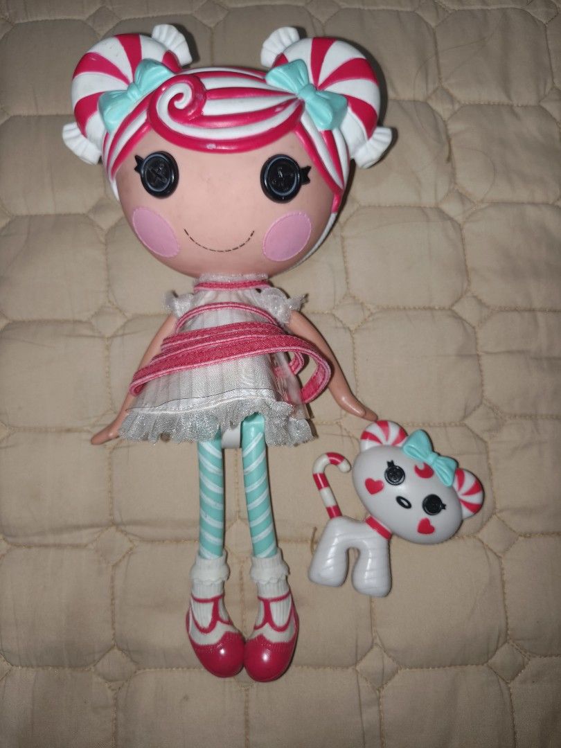 MINT E STRIPE WITH PET (Category: Designer & Blind Box Toys) located in Caloocan City. Submitted by cs.clickandshop (Listing ID 1460305962, Image 1). Description: .