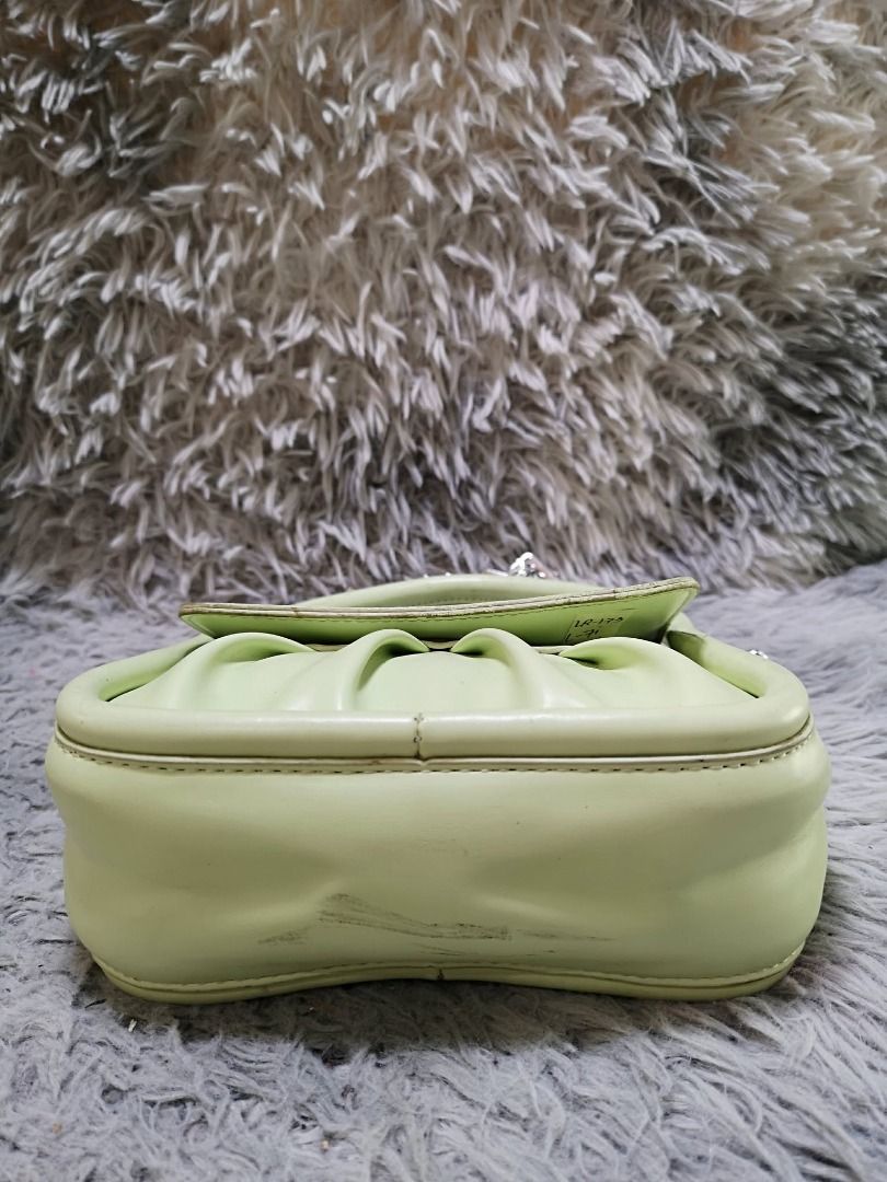 Mint Green Chain Bag (Category: Shoulder Bags) located in Santa Cruz. Submitted by jmy_surplus.2 (Listing ID 1460458104, Image 2). Description: Size ; L - 7 W - 9 Color ; Mint Green Type ; Chain bag Brand ; No Brand Material ; Leather Style ; Mini Snap Closure Chain Bag LR 173 JMY 5 Batch #218.