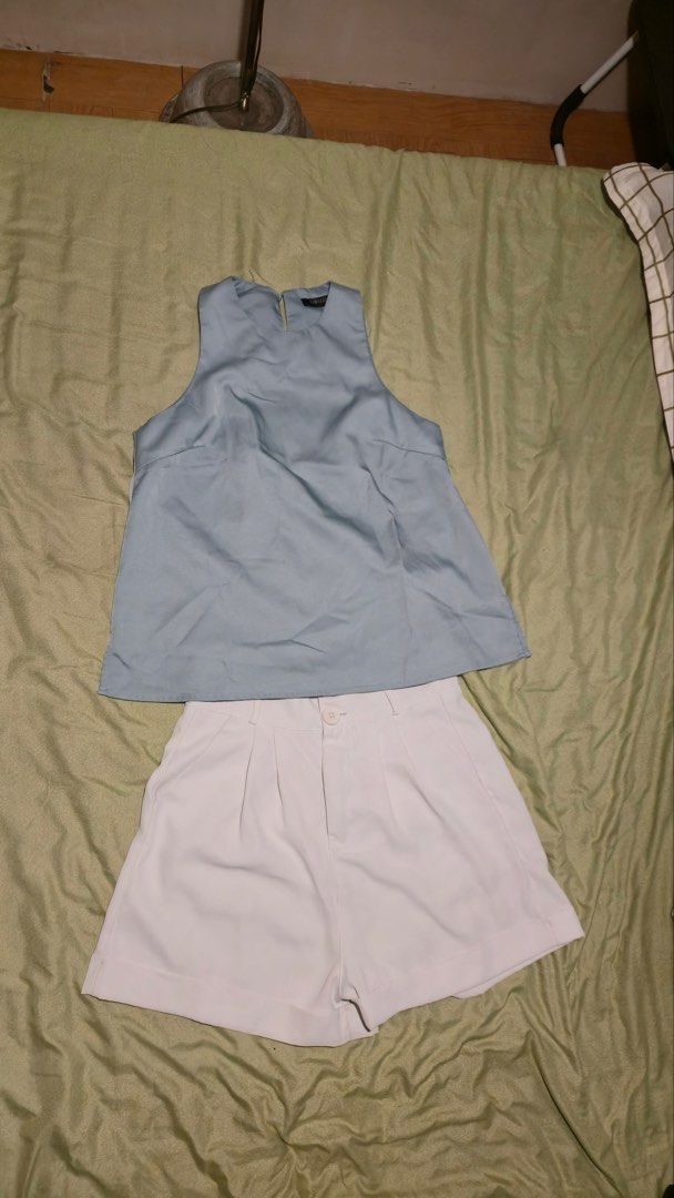 Mint Green/Sage Halter Top (Category: Sets or Coordinates) located in Manila. Submitted by rabodaki (Listing ID 1460485988, Image 1). Description: - Light blue sleeveless top from SM WOMEN -Quality - has almost no sign of use, good condition, good for work! - Size: XS to S - Original price: 699 .