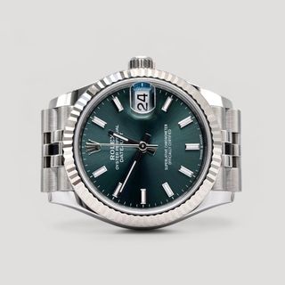 (Category: ) located in . Submitted by pengkweewatches (Listing ID 1460396756, Image 1). Description: .