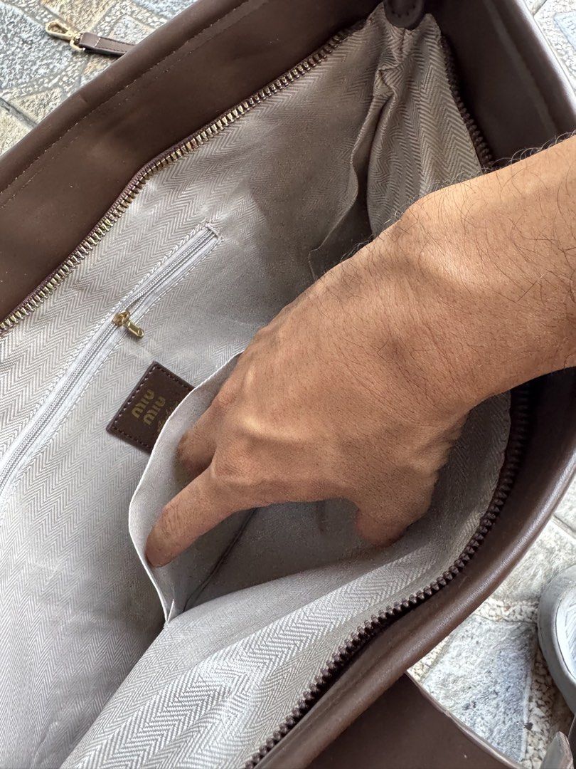 MIU MIU BAG (Category: Cross-body Bags) located in Manila. Submitted by psg_ni_gecko (Listing ID 1460305994, Image 2). Description: Brandnew Brown Location: Mandaluyong.