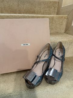 （分類：）位於 。 由 luxury1030 提交（商品編號 1460498736，圖片 1）。簡介： 。