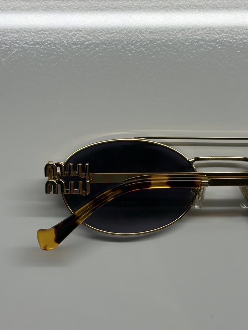 miumiu sunglasses (mint condition) (Category: Sunglasses & Eyewear) located in Paranaque City. Submitted by sofsclosettt (Listing ID 1460415979, Image 3). Description: - lightly used only! full inclusions (dust bag, lens cloth, case, paper, box) - japan preloved source 🇯🇵 authentic - rfs: i have so many shades and don’t get to wear these often :( - open to offers for sure buyers! .
