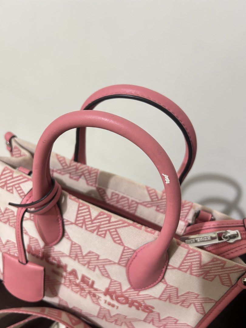 MK Mirella (Category: Luxury Bags & Wallets) located in Manila. Submitted by itsjigglypuff (Listing ID 1460421162, Image 2). Description: Small size Pink Flaws seen in photo.