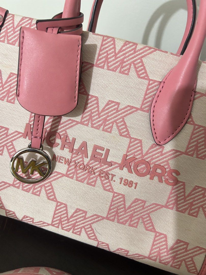 MK Mirella (Category: Luxury Bags & Wallets) located in Manila. Submitted by itsjigglypuff (Listing ID 1460421162, Image 3). Description: Small size Pink Flaws seen in photo.