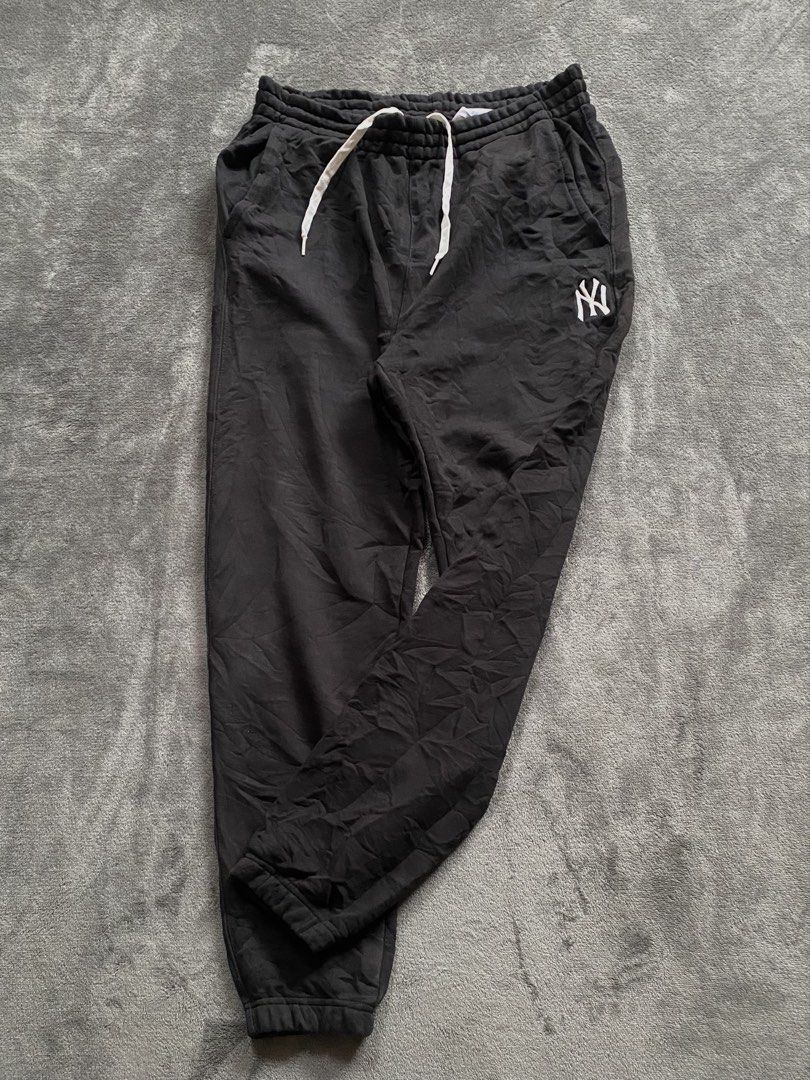 MLB JOGGER (Category: Joggers) located in Catarman. Submitted by value.fits (Listing ID 1460407068, Image 2). Description: 30-33X40.