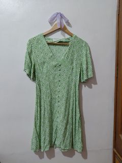 (Category: ) located in . Submitted by wornwardrobe (Listing ID 1460397766, Image 1). Description: .
