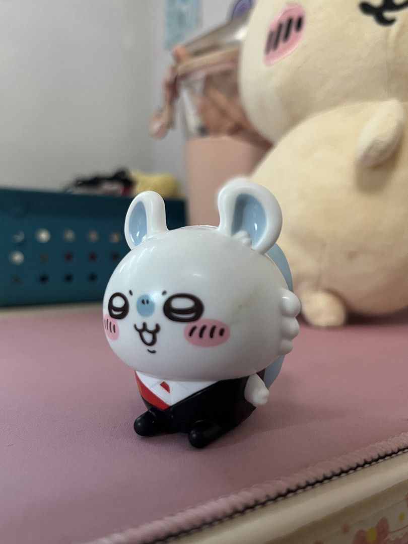 Momonga Happy meal toy (Category: Designer & Blind Box Toys) located in Manila. Submitted by sam.ooo12 (Listing ID 1460310302, Image 2). Description: He has small stain on his right side face, ayaw matanggal :((.