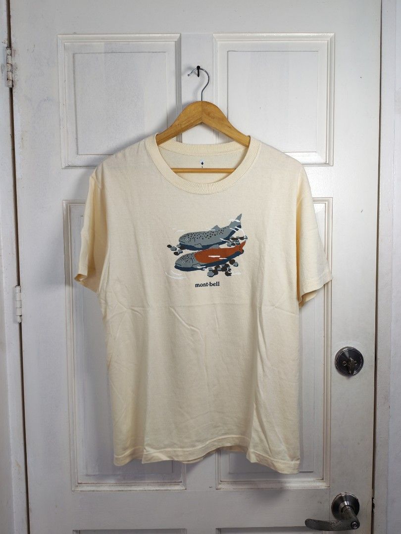 Montbell tees cotton large (Category: Activewear) located in Manila. Submitted by potato.ph (Listing ID 1460349565, Image 1). Description: Montbell tees large on tag dimensions: 21x27.