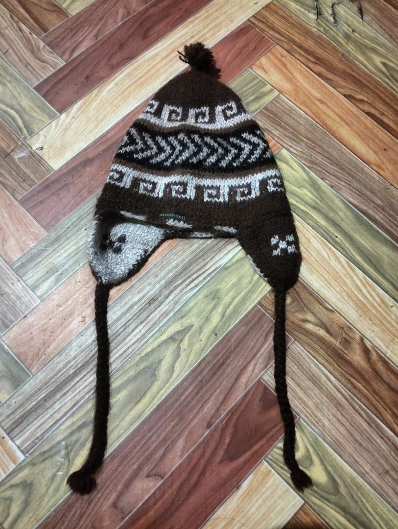 Mont-bell wool Bennie (Category: Beanies) located in Solana. Submitted by allgoodst.s (Listing ID 1460485141, Image 1). Description: mont-bell wool Bennie VG condition free size no issues.