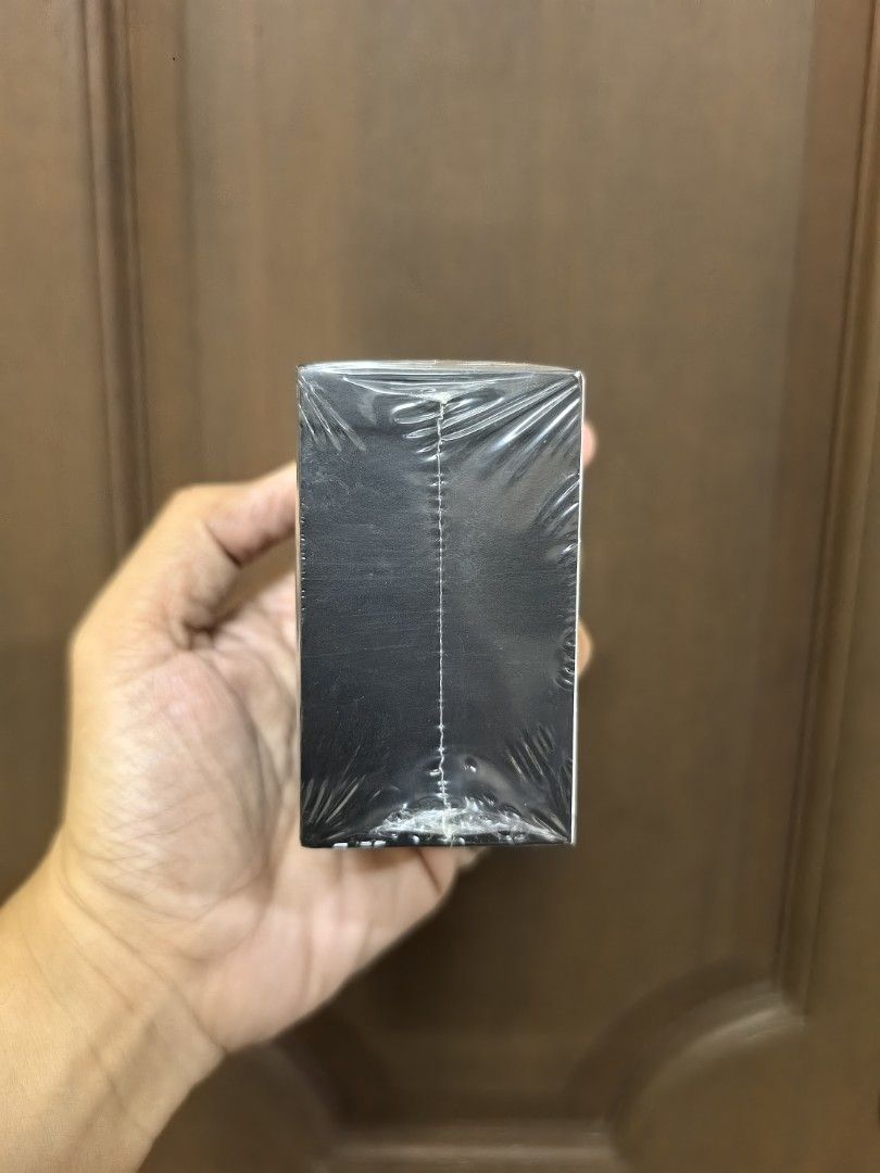 Moondrop U-2 wired earphones (Category: Earphones) located in Quezon City. Submitted by unboxingtito (Listing ID 1460441749, Image 2). Description: Moondrop U-2 wired earphones -brand new and sealed -includes 3.5mm cable.