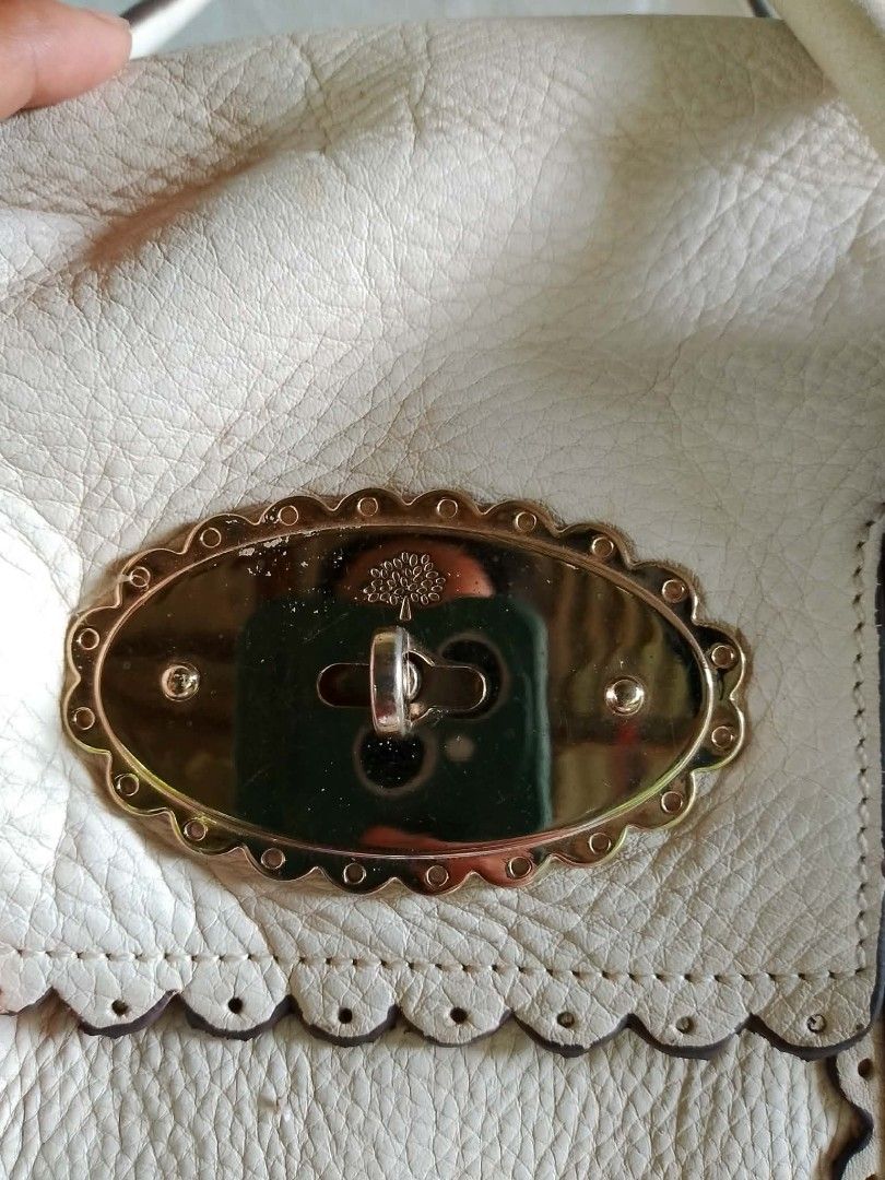 Mulberry Cookie (Category: Luxury Bags & Wallets) located in Tuguegarao City. Submitted by starzeke (Listing ID 1460366509, Image 2). Description: .