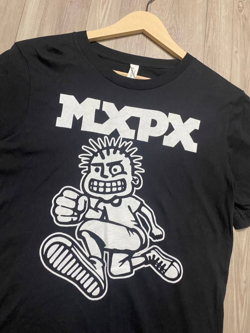 MxPx TEE - BLACK (Category: Tshirts & Polo Shirts ) located in Manila. Submitted by ztfirtfritz (Listing ID 1460313778, Image 2). Description: MxPx TEE - BLACK SMALL 17 WIDTH 28 LENGTH EXCELLENT 350 + SF.