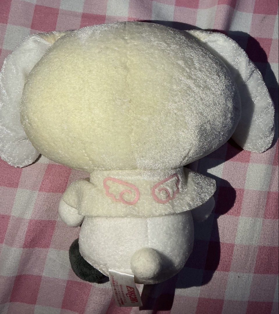 My Melody “Moonlit night “ (Category: Plushies & Soft Toys) located in Marikina City. Submitted by raikee (Listing ID 1460437185, Image 2). Description: Super cute My Melody. Adorable pink wings on the back. A must-have for Sanrio lovers, collectors, or as a gift! Approximately 18cm tall. Lightly need wash. Sf included for NCR and luzon Add 50 for vizmin MOP: Gcash, Maya or Gotyme MOD: Jnt. .