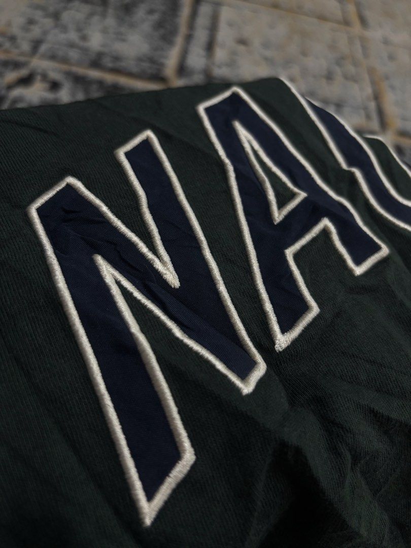 Nautica arch logo green (Category: Formal Shirts) located in Caloocan City. Submitted by neweagle-424b (Listing ID 1460435212, Image 3). Description: plus shipping fee W 23 x 27 length excellent condition color rate 9.5 .