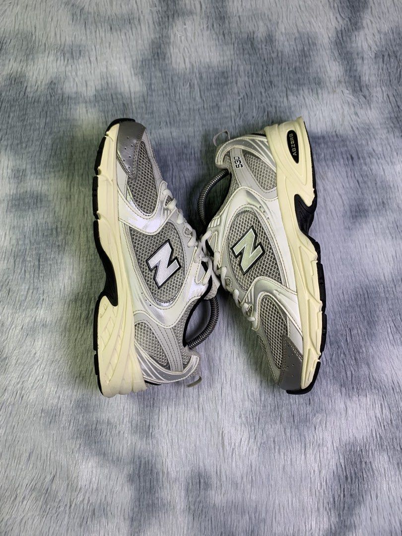 NEW BALANCE 530 SILVER CREAM (Category: Sneakers) located in Quezon City. Submitted by shooz.kartel (Listing ID 1460441302, Image 3). Description: For sale only‼️ NEW BALANCE 530 SILVER CREAM Excellent condition Issue heel drags & sock liner only Size 7.5 mens 9 womens 40.5 euro 25.5 cm 1650 + sf only Legit/Authentic 💯 Pm for fast transact! 📩 Can do ship nationwide MOP: paymaya, bank transfer or gcash Location: Metro manila.