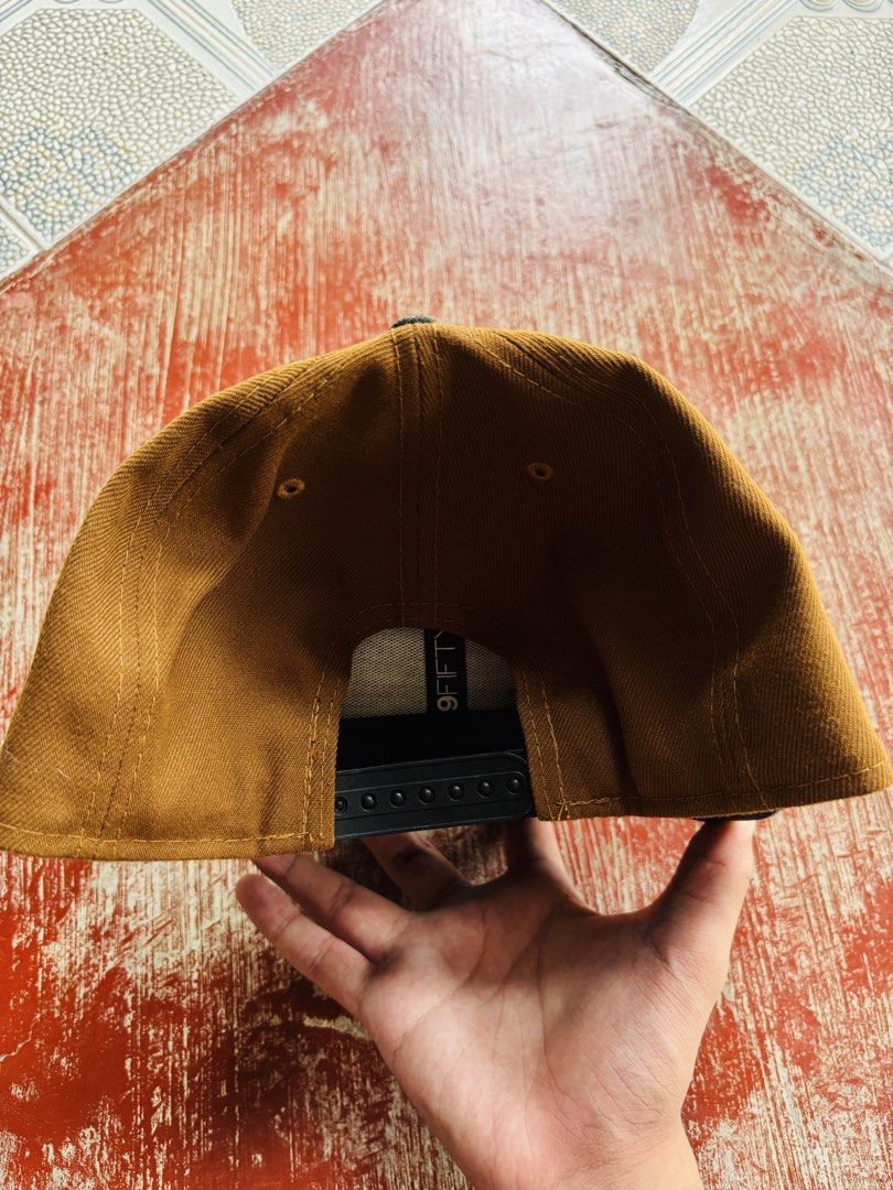 New Era Texas Rangers Brown Snapback Cap (Category: Caps & Hats) located in Calamba. Submitted by migo.cl (Listing ID 1460403745, Image 2). Description: - osfa - condi | 9/10 - needs wash and reshape - 690 + sf - Negotiable (Selected items pero shoot your shot po!) The items are either thrifted or personal items. So please limit your expectations. The authenticity of our products is not 100% guaranteed original. * gcash only for mop * jnt or Lala