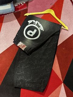 (Category: ) located in . Submitted by luqsgud.clothing (Listing ID 1460494957, Image 1). Description: .