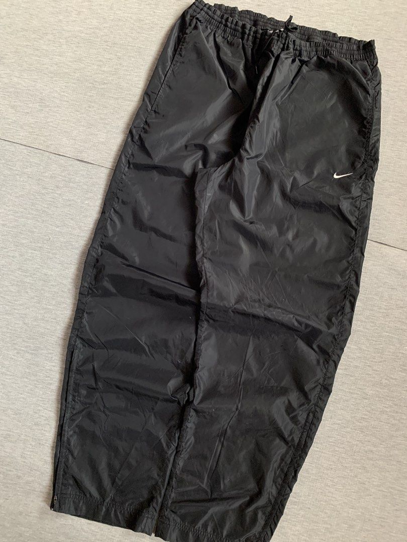 nike (Category: Jeans) located in Cebu City. Submitted by aundrewwww (Listing ID 1460506429, Image 3). Description: Size: 32 length: 42.5 thigh: 14 hems: 9 Condition: 9.5/10 Color rate: 9.5/10 issue: .