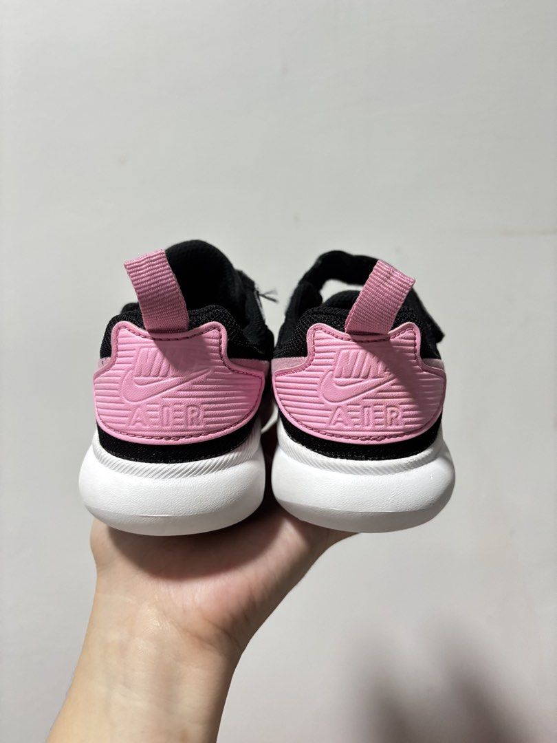 Nike Air (17cm) (Category: Babies & Kids Fashion) located in Imus. Submitted by littlebooythriftstore (Listing ID 1460470847, Image 3). Description: Bacoor.
