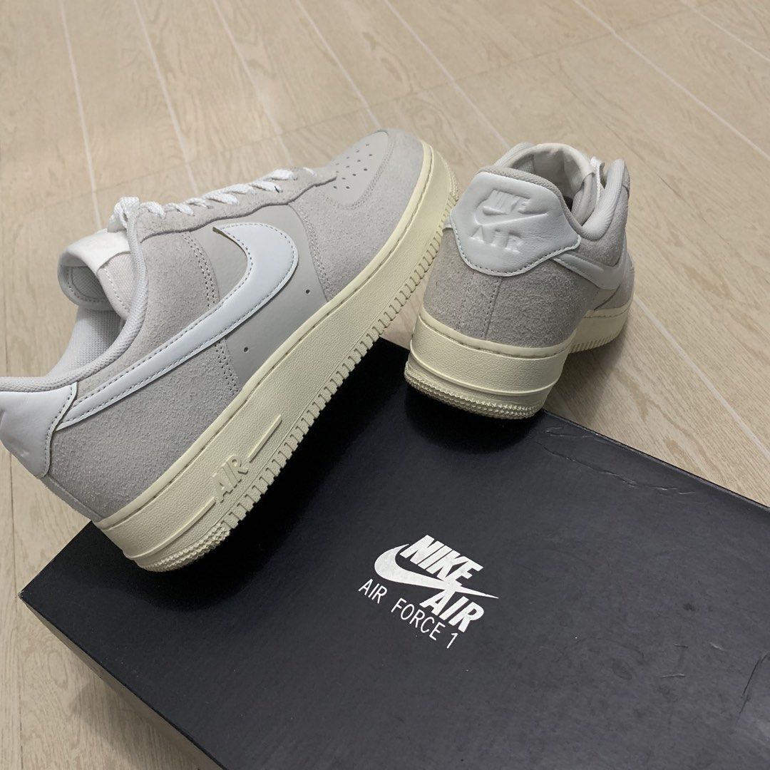 Nike Air Force 1 '07 LX Grey Suede (Category: Sneakers) located in Manila. Submitted by ianvincent0726 (Listing ID 1460380107, Image 3). Description: - 10.5 US M - Used twice / Complete - ₱2.980 (SRP: ₱7,595) .