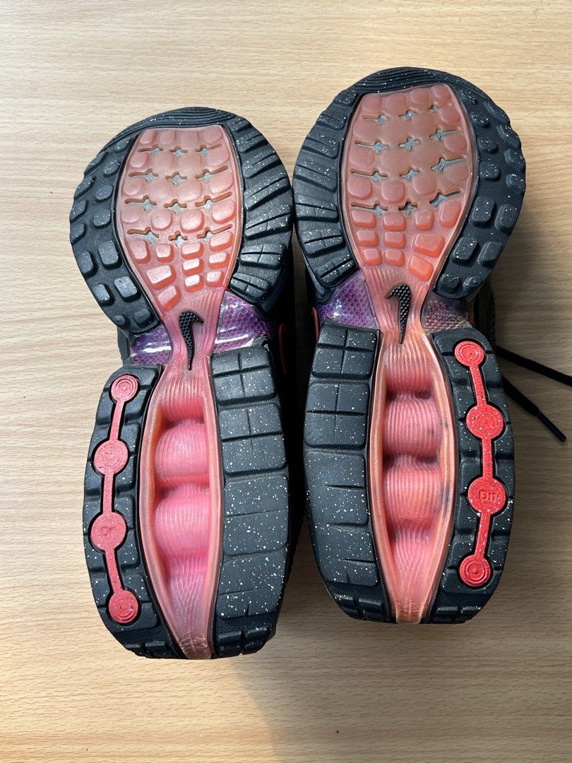 Nike Air Max DN All Night (Category: Sneakers) located in Manila. Submitted by milord.fire (Listing ID 1460436914, Image 3). Description: Nike Air Max Dn Size 9us/ 27cm Excellent Condi Nego sa sure buyer Binangonan loc .