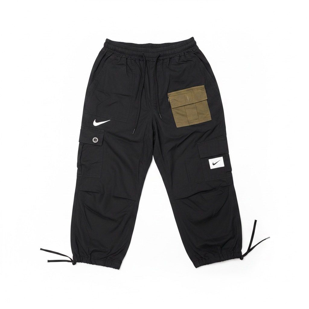 Nike Black Cargo Jogger Pants with Utility Pockets (Category: Luxury Apparel) located in Tuguegarao City. Submitted by past10 (Listing ID 1460485538, Image 1). Description: .